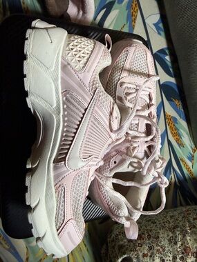 🌸 Nike Zoom Vomero 5 GS "Pearl Pink" – Size 6.5Y (Women’s 8) – CLEAN 🌸